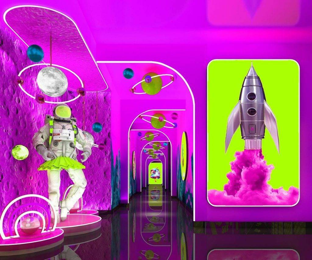 特色主題K歌房🎙️新加坡三家分店的“K.STAR”卡拉OK💥人均消費不到S$4!聽歌+美食嗨皮一整天