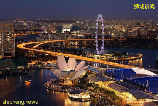 从“废除汉语”到“推广华语”，李光耀父子为何有如此转变