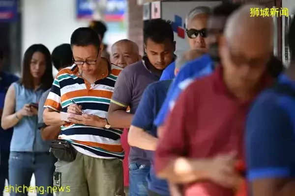 狮城字迷月奉7亿 多多2年造就131名百万富翁