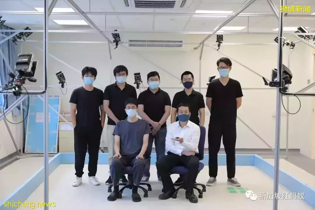 “小強”華麗轉身 新加坡工程師賦予新使命:到災難廢墟尋找生還者