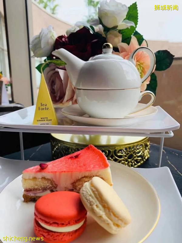 美食博主探店Symphony Cafe & Lounge 美食，美酒還有新加坡最迷人的夜景