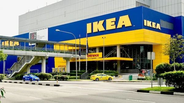 新加坡6天出现3个感染群