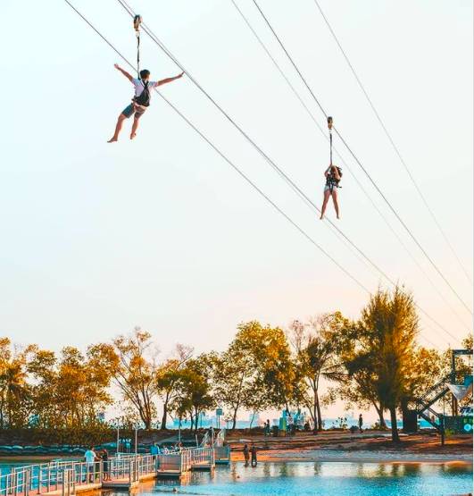 擁抱情人節到來之際,小藍爲你盤點坡島浪漫&性價比最高的拍拖勝地