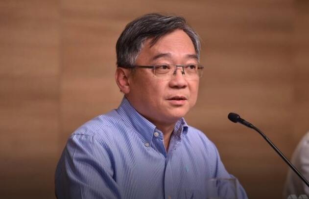 激增73例，20万海外人士返程，不“封国”的新加坡顶得住吗