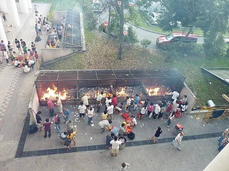 老司機都知道，新加坡廁所會發生這種事