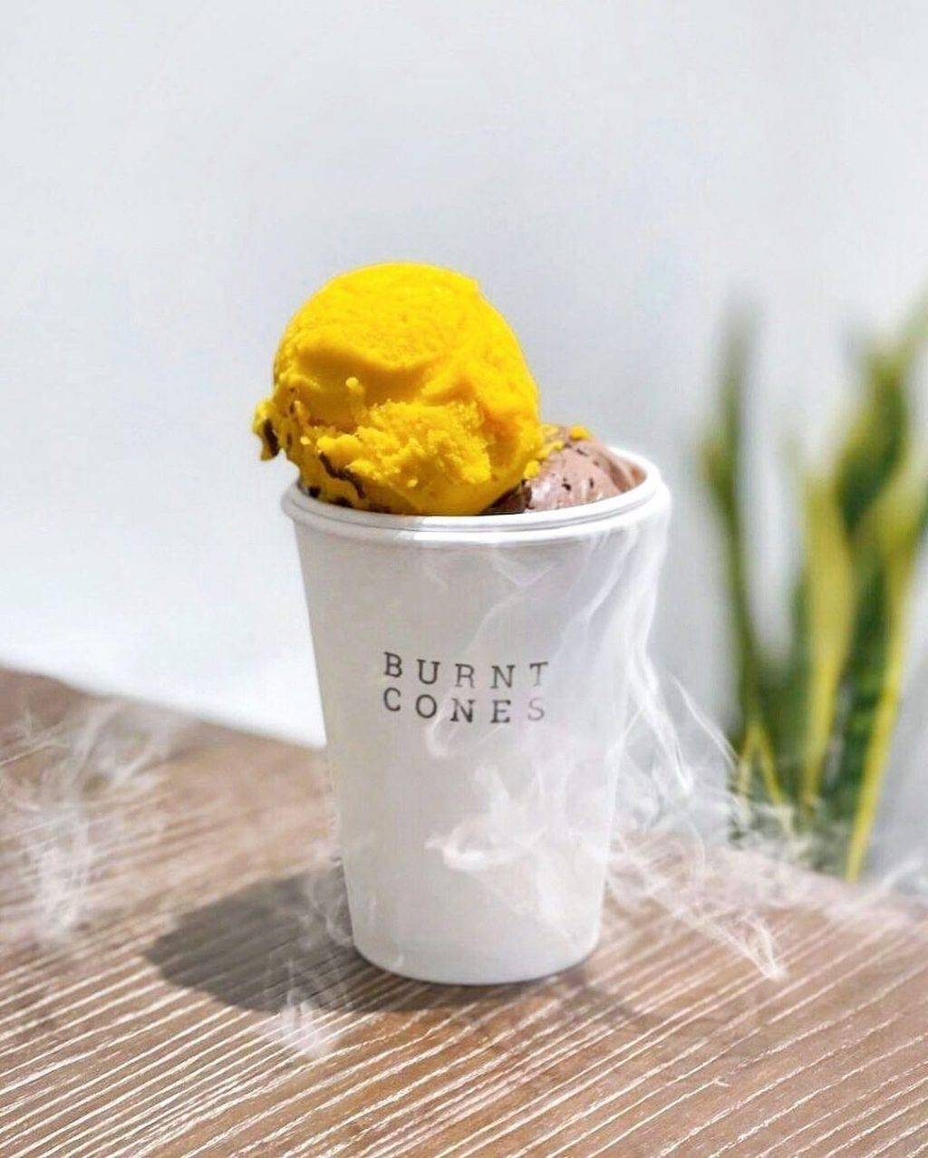 Clementi高人氣新店😍 爆火冰淇淋店Burnt Cones涼爆你整個夏天☁️ 手作甜筒+好吃不胖+開至深夜
