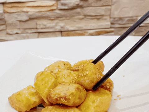 三人行新店開業!三人來吃就送招牌菜!全島三店同慶