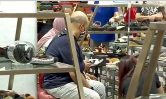 新加坡圣诞助“买气”大涨,“中国年”或成就“卖气”