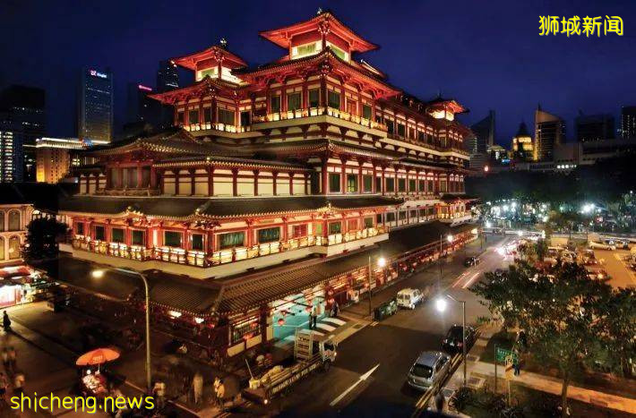 当宗教遇上疫情,新加坡的选择是