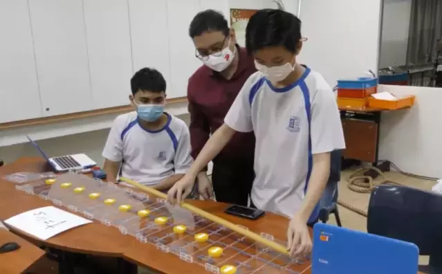 新加坡小学正式开学！新学期将开放更多活动，恢复升旗，实体课