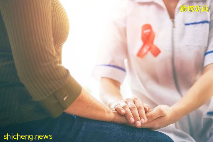 当护士37年任劳任怨 病人叫她“观音”