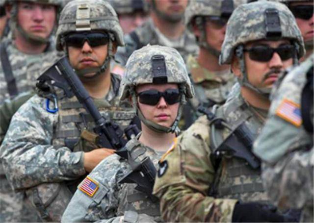 把美军请进来,却把国家推向繁荣?新加坡繁荣背后的争议