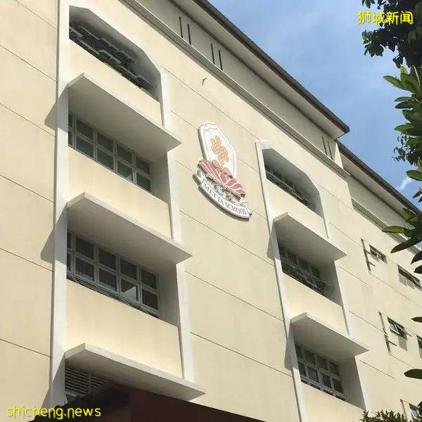 “我的孩子今年9岁，智力却只有6岁，她在新加坡特殊学校读小三，她很快乐”