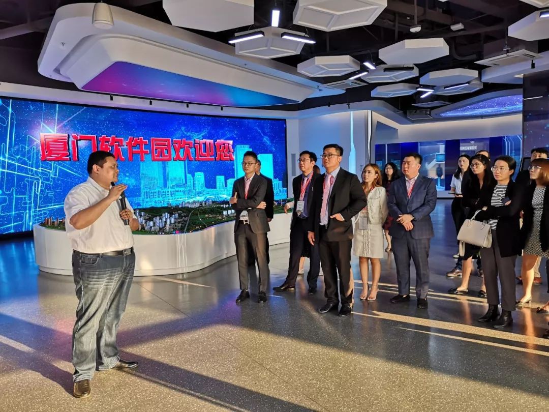 新加坡部长率团“返乡”，回福建后到底干了啥？