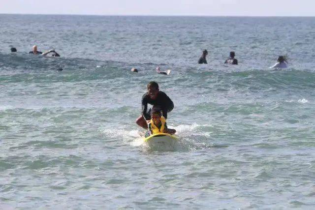 这位新加坡自闭症男孩,一动手就感动了全世界,预测这会刷爆朋友圈