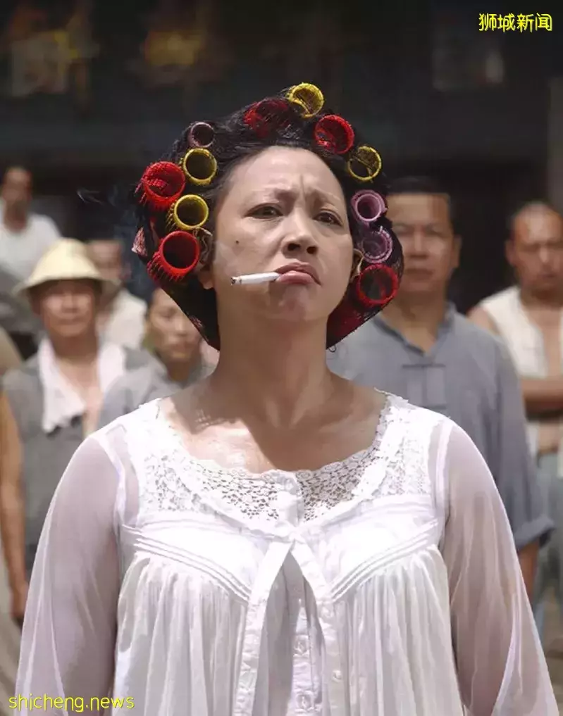 “脏衣服攒到7公斤才能洗,滴水罚钱!新加坡房东还要赶我走?”