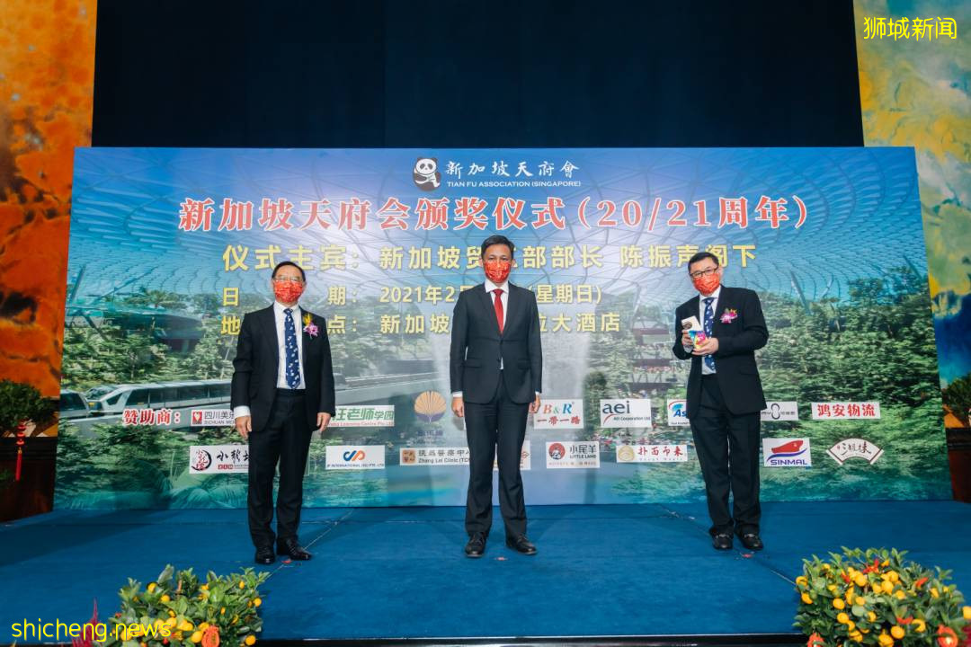 服務人生 回饋社會——中醫師張磊