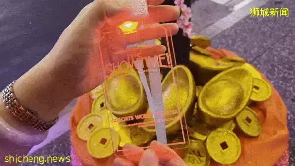 搶票，僅2天！新加坡環球影城新春活動不用排隊！酒水無限暢飲，功夫熊貓等武術表演太刺激了