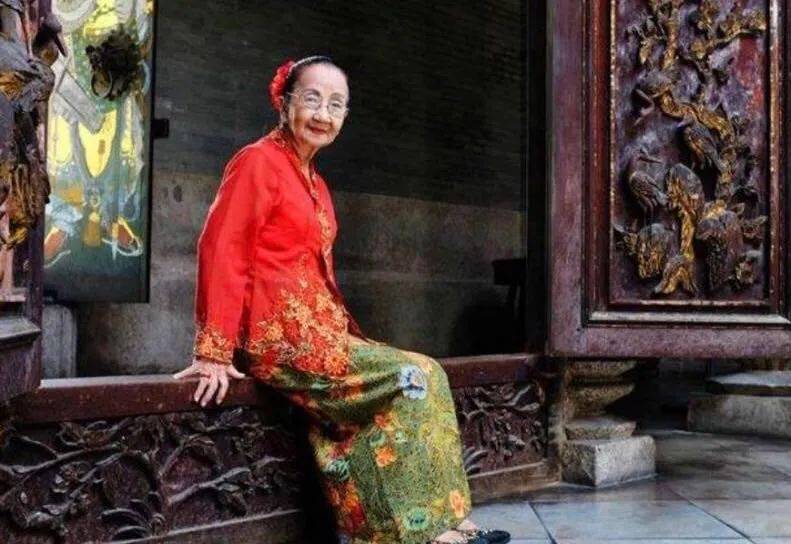 新加坡的娘惹情節深藏在骨子裏的華人傳統