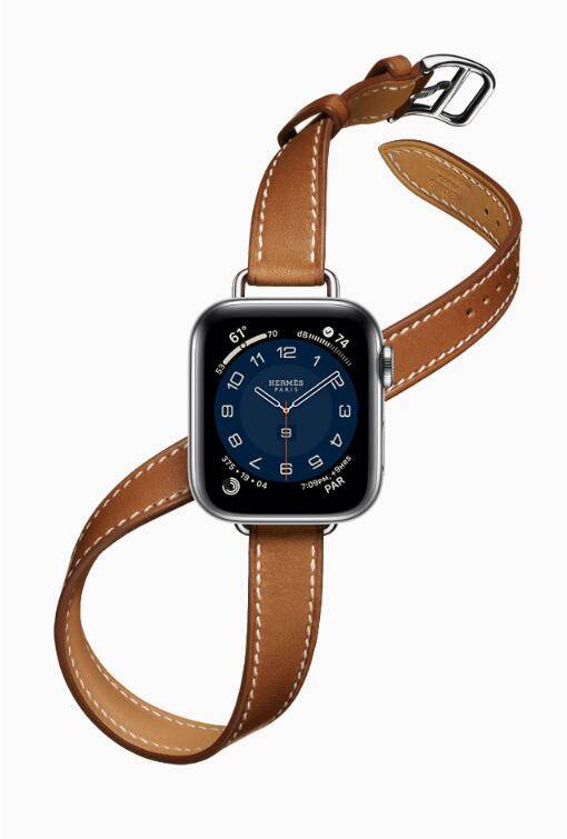 苹果新加坡圈粉走“偏锋”,给“运动”派“红包”