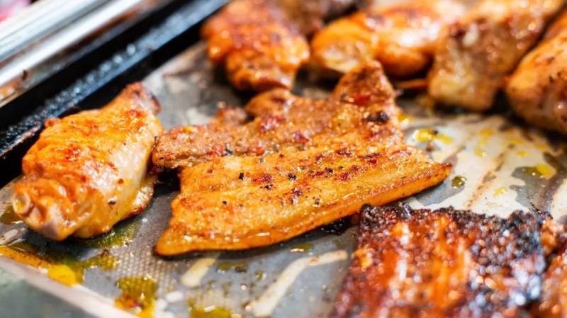 吃火锅自助就送烤鱼！好来屋年终劲爆福利已上线