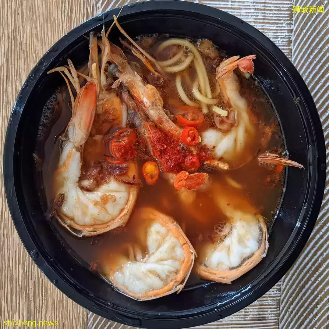 撬動你的味蕾!新加坡蝦面大全 · 濃郁湯汁🫕 Q彈面條🍜蝦肉鮮嫩🦐 下班趕緊約起來