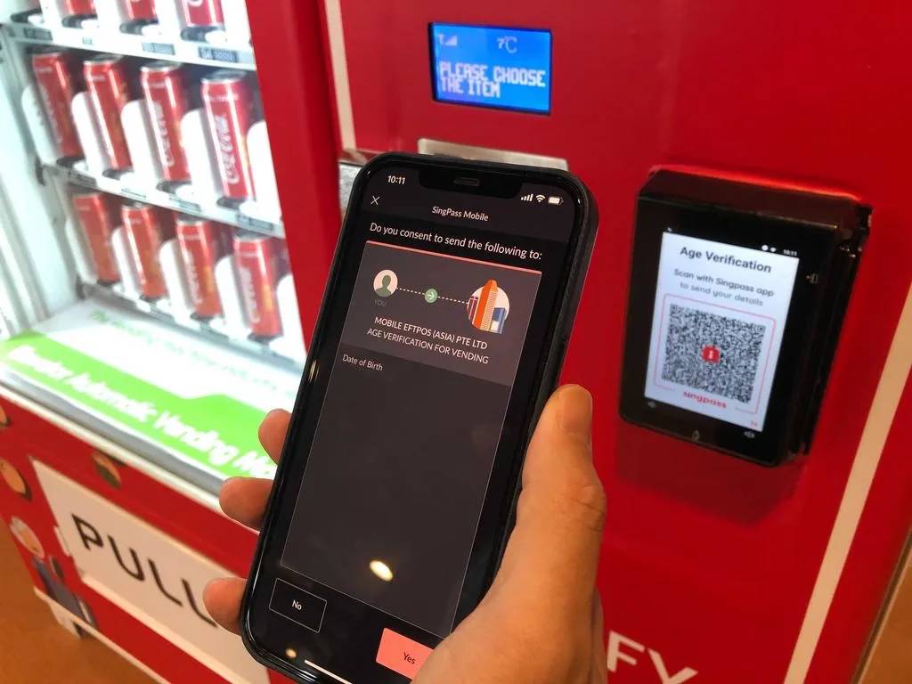 “新加坡電子身份證”功能超強大，陪讀媽媽、LTVP、女傭都能注冊啦