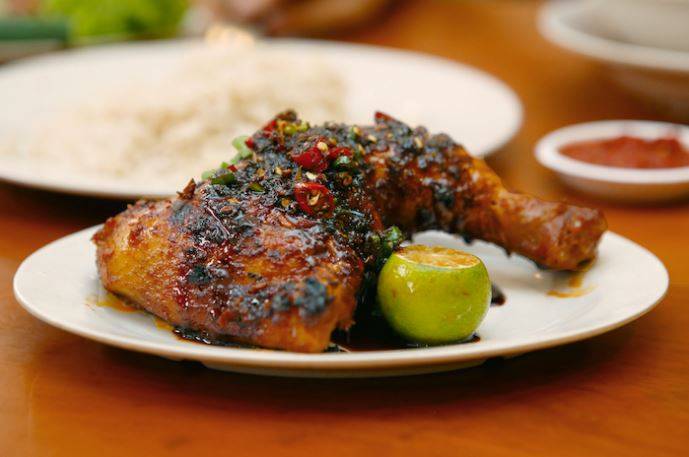 获得米其林得奖的Kampung Style美食!Hajjah Maimunah Restaurant