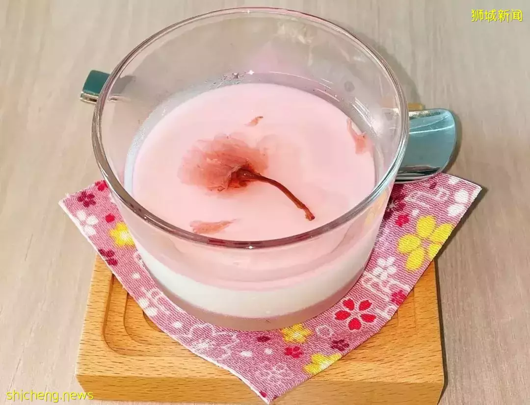 水果寿司+火焰拉面+中式点心下午茶，根本吃不过来