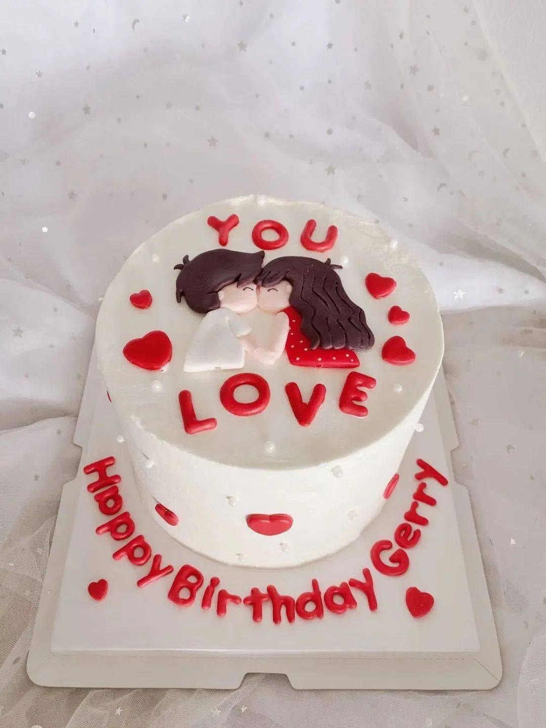 叮咚!你有一個情人節蛋糕請簽收!比玫瑰還好看的花也來了