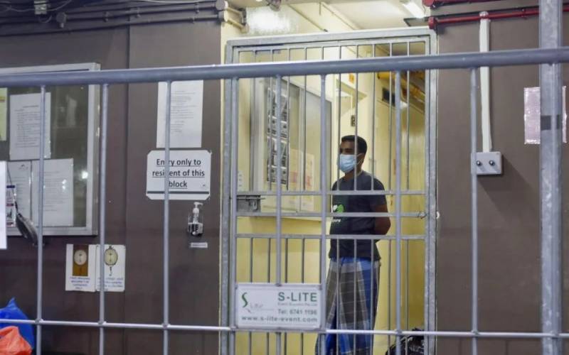 昨天,李显龙总理终于笑了!新加坡熬出头,解封第三阶段全部政策汇总