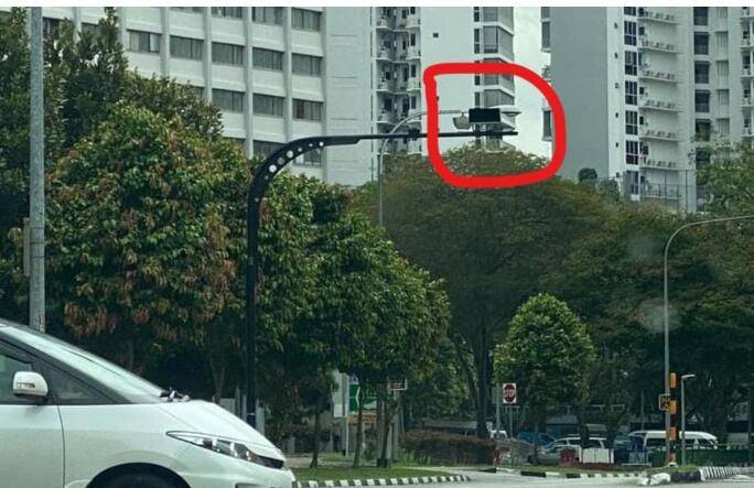 坡谣记!新加坡警局又要“创收”,这款监控专拍“U转”