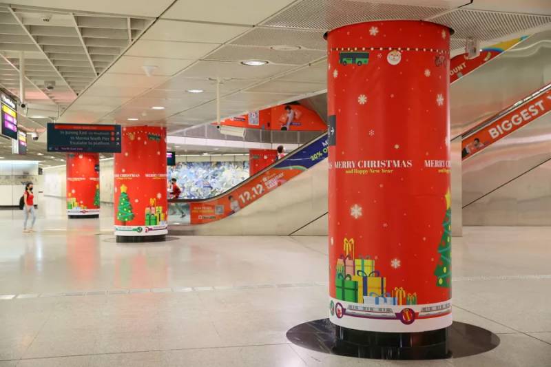 圣诞版地铁和公交来喽,遇到了记得打卡发圈儿