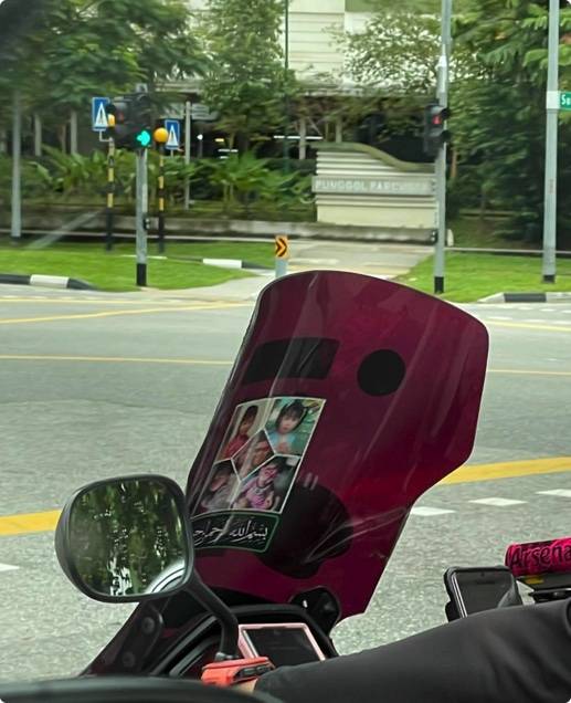 Foodpanda送餐手在摩托上放孩子照,时时刻刻提醒自己“为的是孩子”