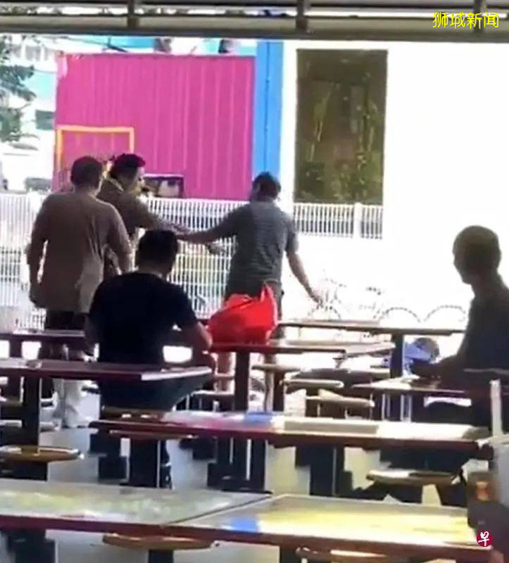 不满咖啡被收对清洁工动粗   男子明控上庭