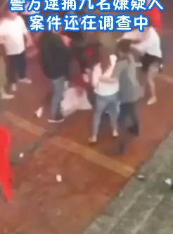 如果“唐山打人事件”發生在新加坡,這些男人就知道鞭刑的厲害了