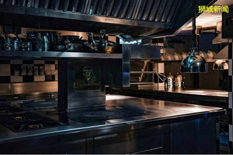 疫情下人均400新的米其林三星都變成這樣了