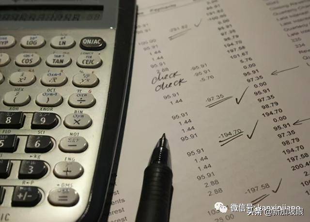 父母来新加坡，应该买什么保险