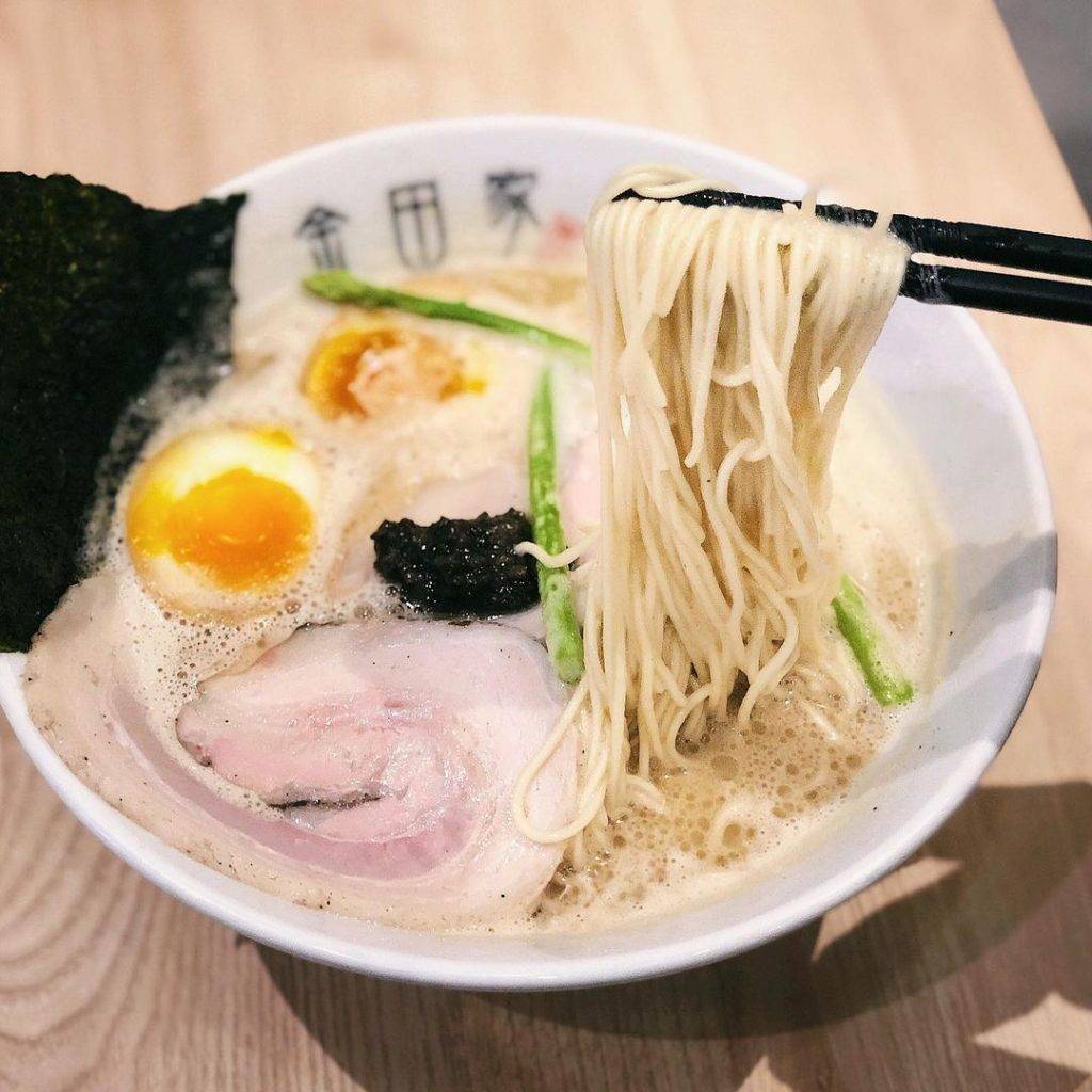 日本九州榜一拉面🍜 Kanada Ya特制口味拉面,一天只賣20碗🤤濃郁湯頭喝不夠,面條Q彈超有勁