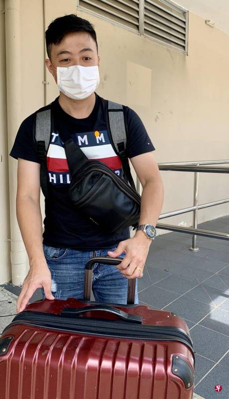 ​从马入境 隔离措施收紧 · 打工族纷赶返狮城 