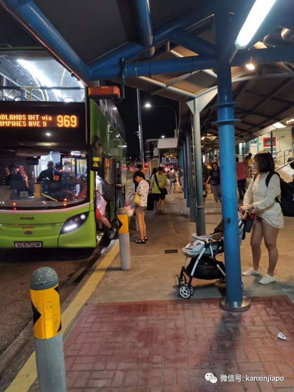 新加坡出門，300米就有一個公共運輸站