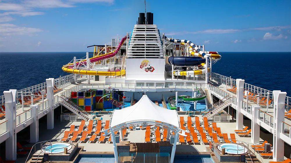 新加坡邮轮3晚$99！50米水滑梯、免费自助餐、海上烟花、魔术、舞台剧