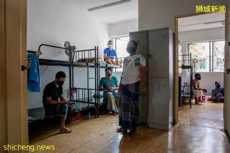 康複客工們陸續搬到指定宿舍爲複工做准備,環境改善了,但仍舊比較擁擠!