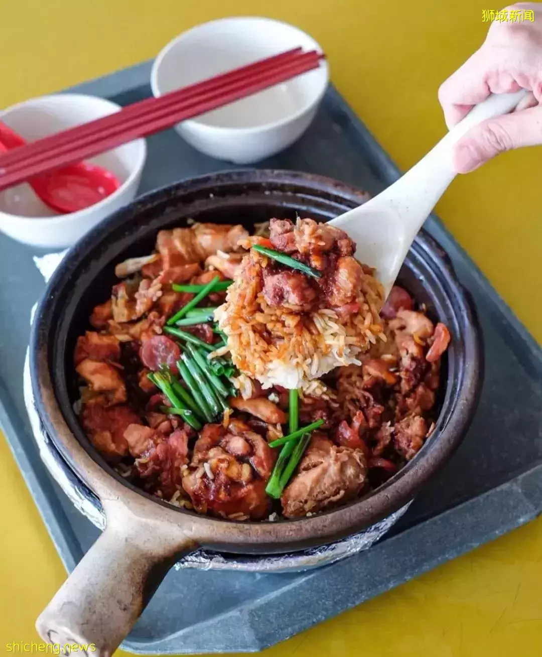 狮城MRT美食 高文地铁口沿路吃到饱,总有一款Brunch能温暖你的胃