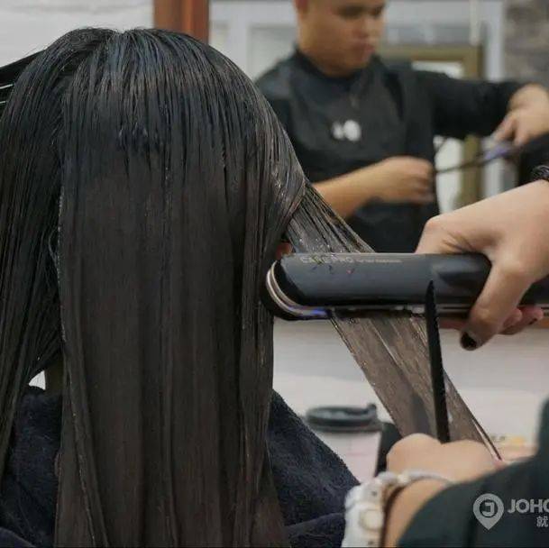 過節要嗨也要美！新加坡理發沙龍大盤點