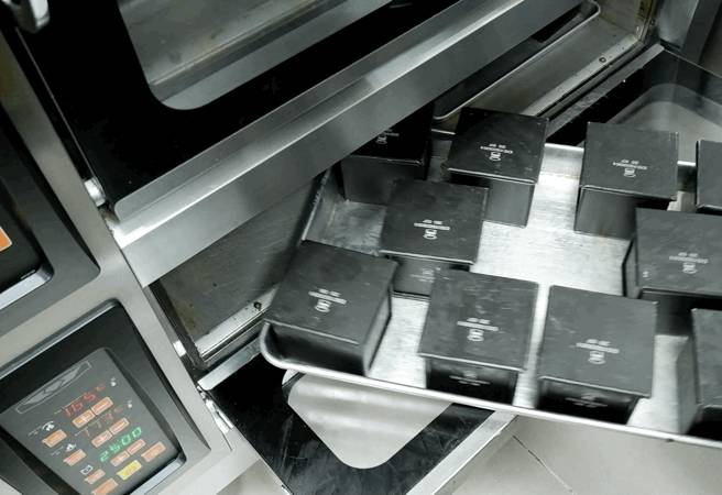 新店開業,老板再加贈送100份!吐司界的愛馬仕新加坡也有了