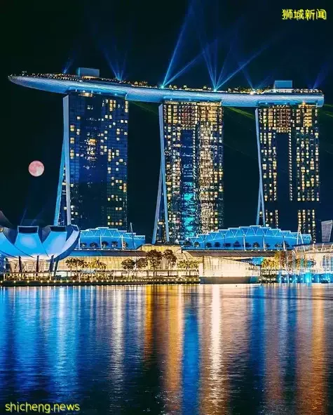 我勸你,千萬別來新加坡