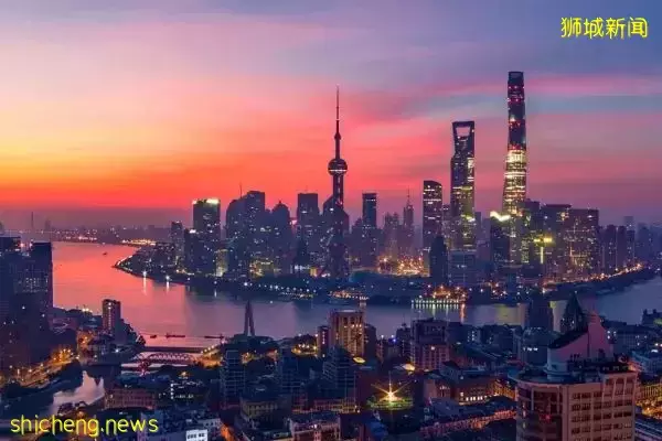 惊曝新加坡转机飞中国攻略,流程疯传!他们携行李在樟宜机场蹲票,等了30小时