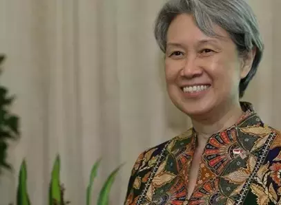 下月起，這15個新政開始生效！影響全島每個人！張文宏贊新加坡防疫和中國一樣好