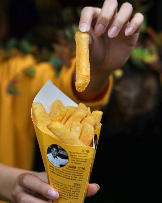 荷蘭薯條專賣店🍟 Martin Zwerts SG爆款厚切薯條+15種秘制蘸醬，滿滿一盒超過瘾